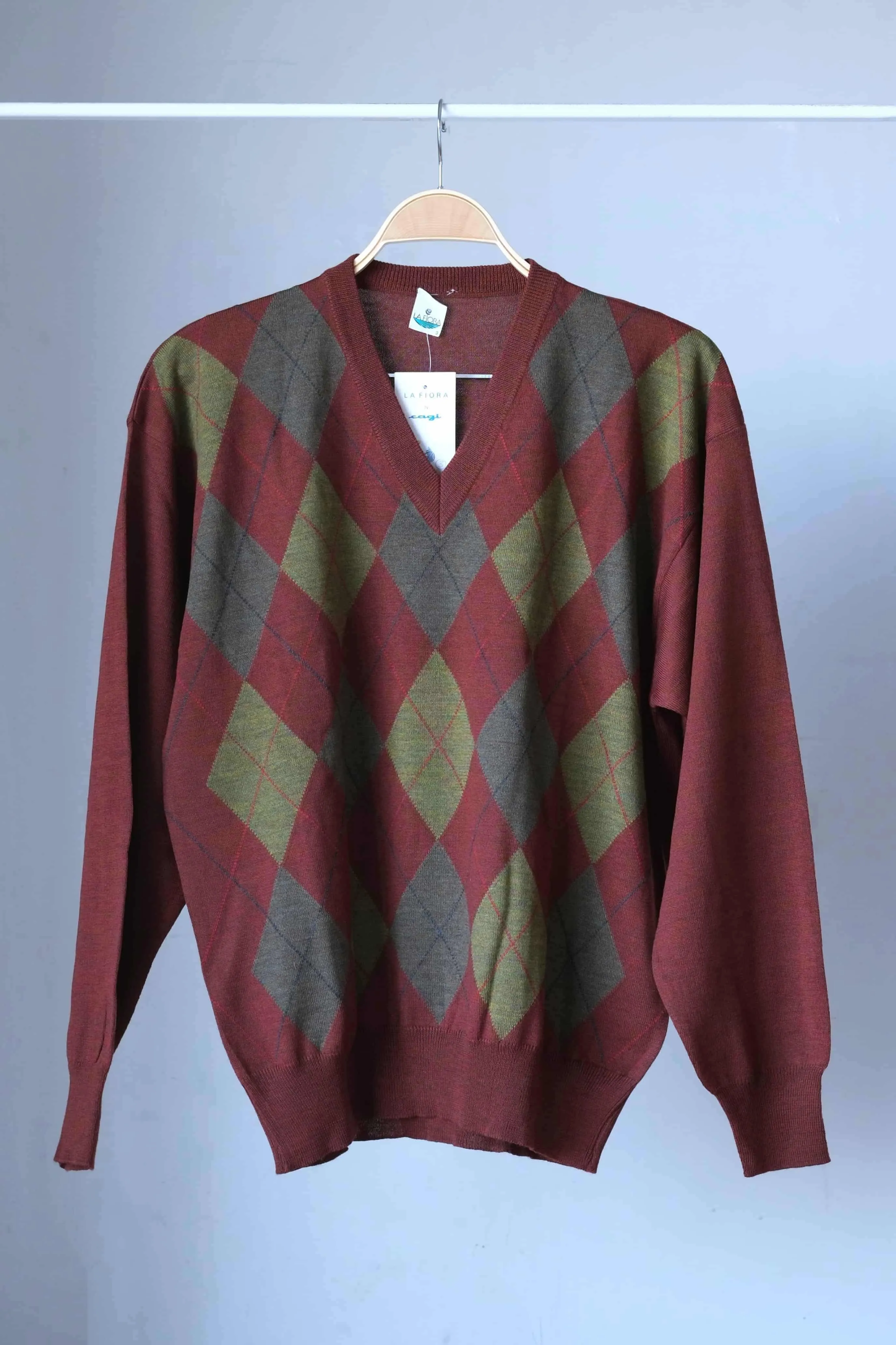 CAGI 90s Pure Wool Argyle Sweater