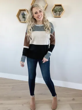 Insta Cute Color Block Pullover Sweater in Charcoal