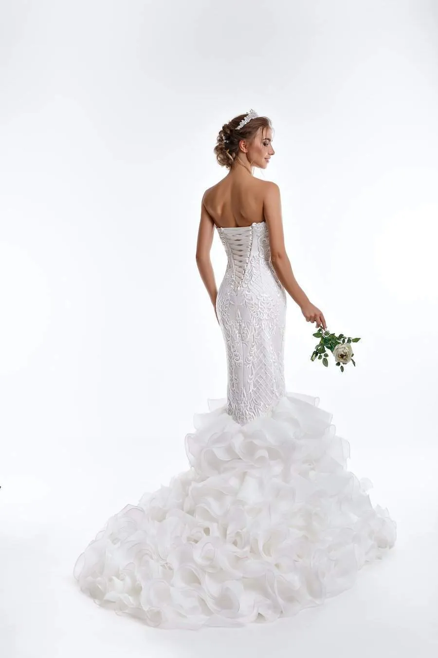 Mermaid Off-White Wedding Gown