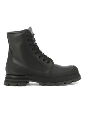 "WANDER" LACE-UP BOOTS