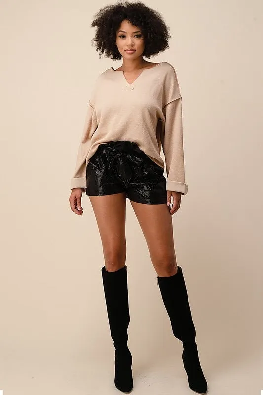 The Sang SURFACE NotchNeck WaistCrop LightWeight Sweater Top